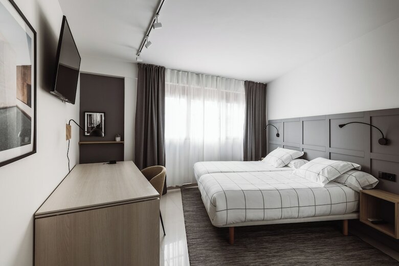 Hotel Chamber� Suites