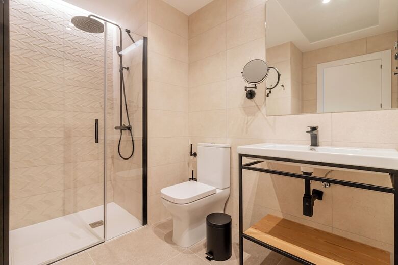 Hotel Home Art Apartments Bernab�u