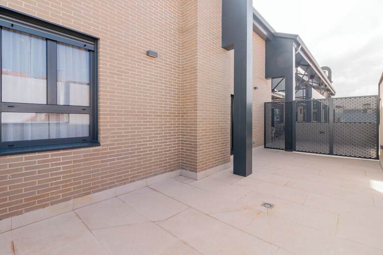 Hotel Home Art Apartments Bernab�u