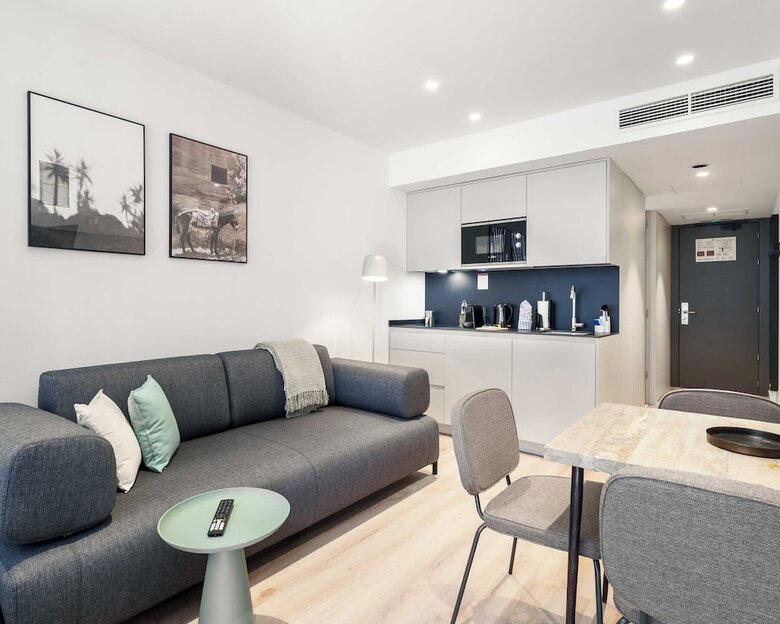 Aparthotel Limehome Madrid Calle Hurtado De Mendoza
