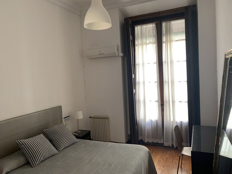 Aparthotel Lofts Puerta Del Sol