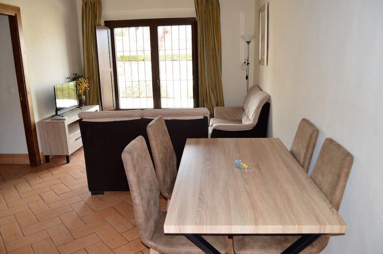 Hotel Apartamentos Tur�sticos Los Alisos