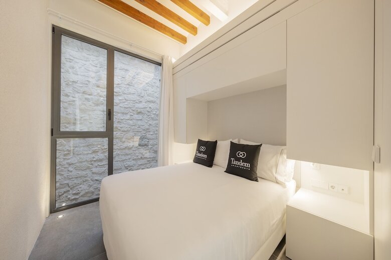 Hotel Tandem P�rtico Alicante Suites
