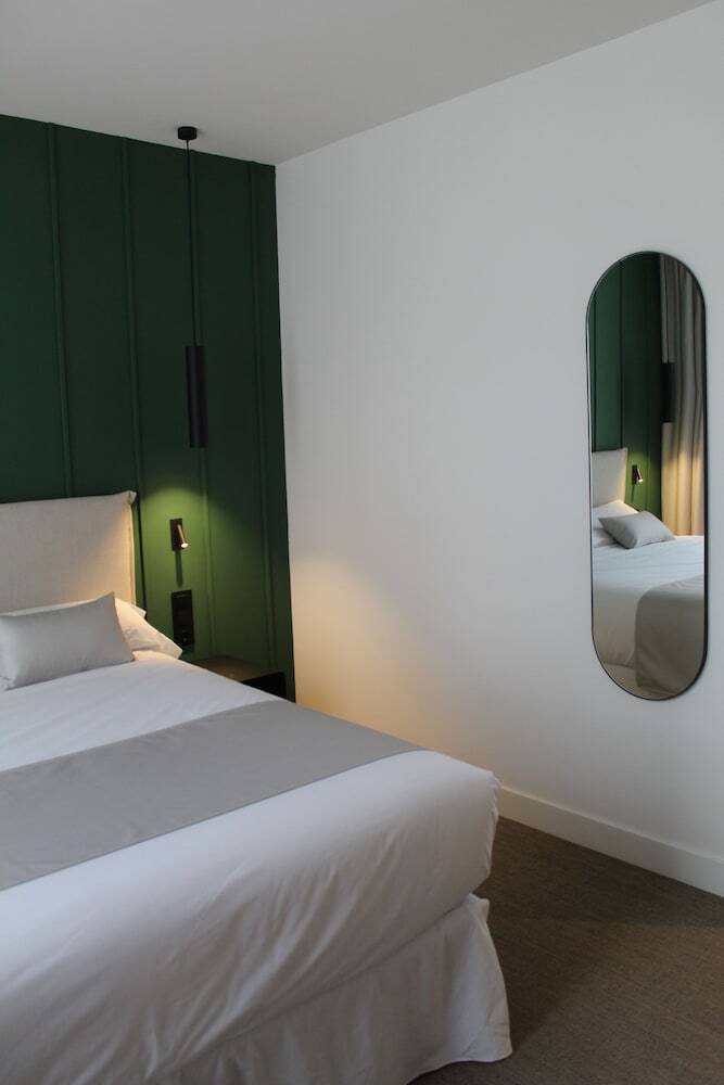 Hotel Mondrag�n