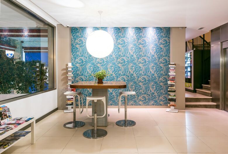Aparthotel Apartamentos Flats Friends Atlantida