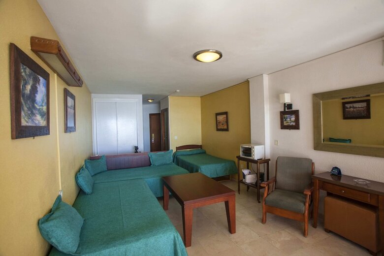 Aparthotel Apartamentos Jabega