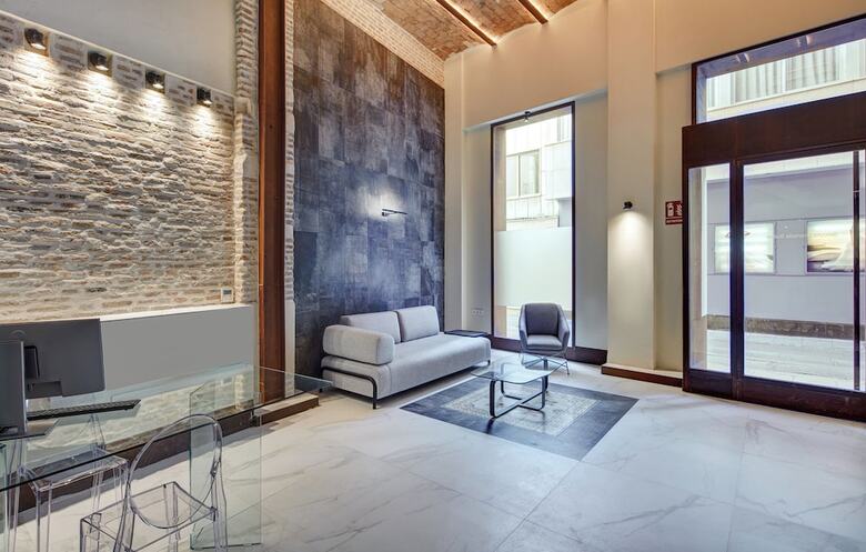 Aparthotel Sercotel Granada Suites