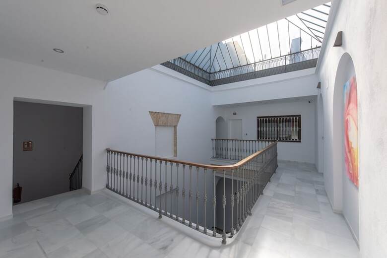 Aparthotel Apartamentos Santa Mar�a 15