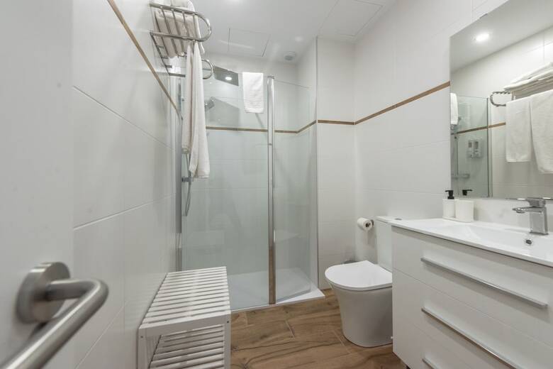 Aparthotel Apartamentos Santa Mar�a 15