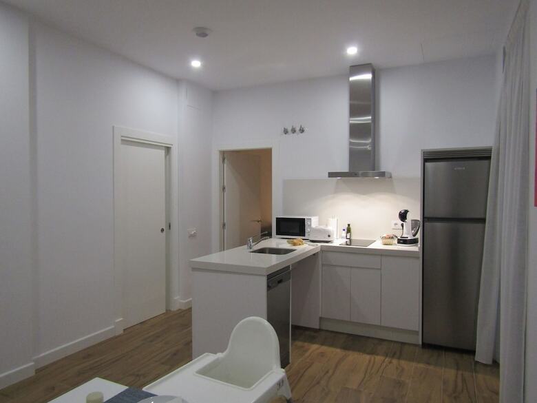 Aparthotel Apartamentos Santa Mar�a 15