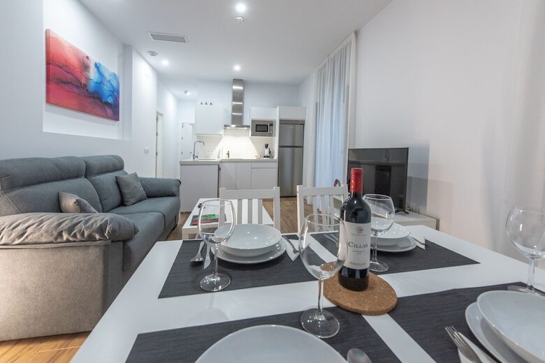 Aparthotel Apartamentos Santa Mar�a 15