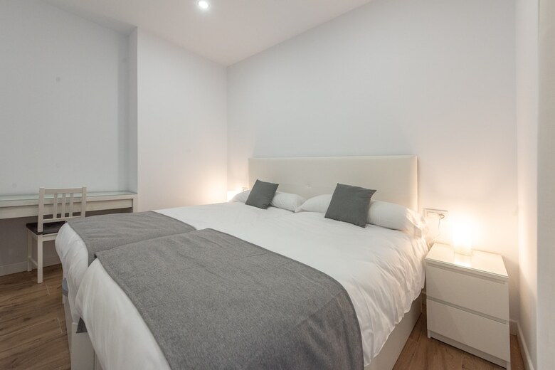 Aparthotel Apartamentos Santa Mar�a 15