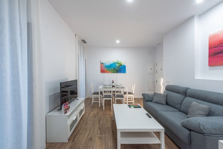 Aparthotel Apartamentos Santa Mar�a 15