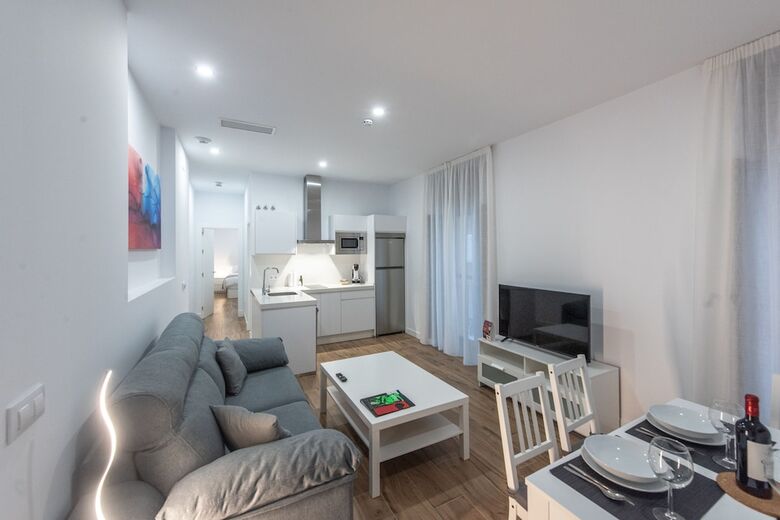 Aparthotel Apartamentos Santa Mar�a 15
