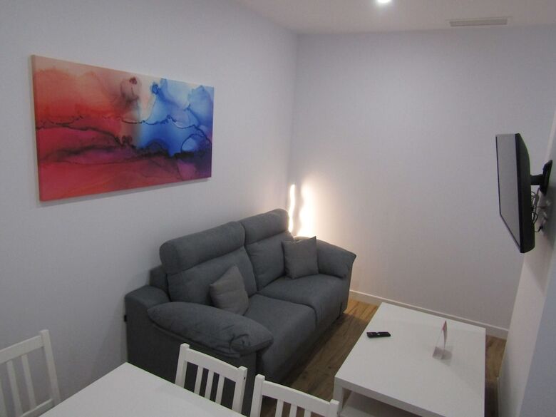 Aparthotel Apartamentos Santa Mar�a 15