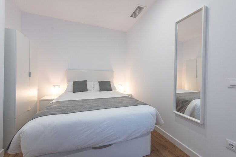 Aparthotel Apartamentos Santa Mar�a 15