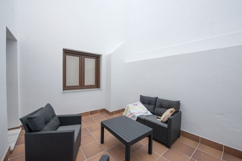 Aparthotel Apartamentos Santa Mar�a 15