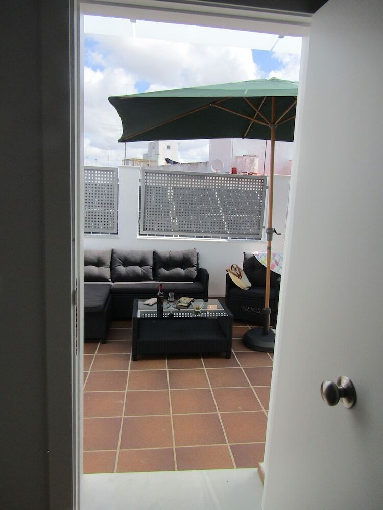 Aparthotel Apartamentos Santa Mar�a 15