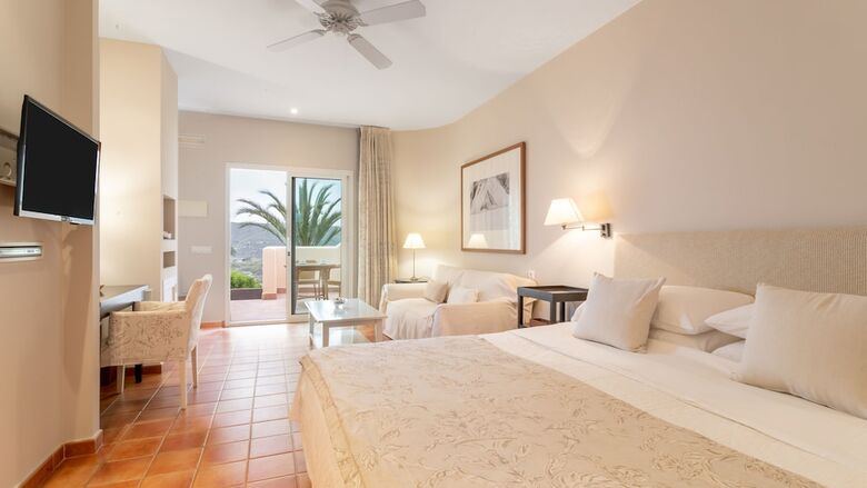 Hostal Real Agua Amarga La Joya - Adults Only