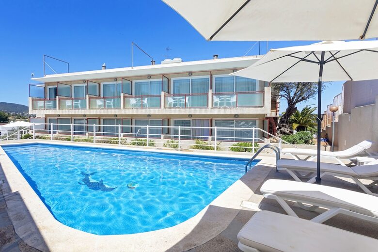 Hostal Molins Park