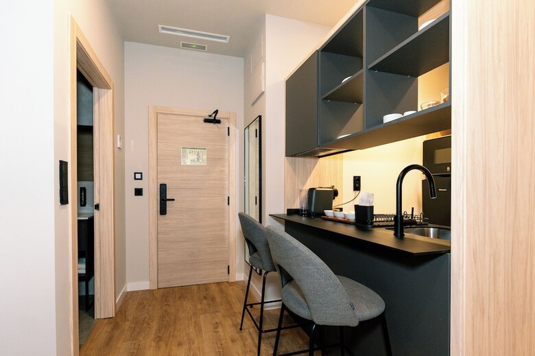 Hotel Dorm4you Arena 2