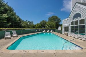 Hotel Days Inn & Suites Groton