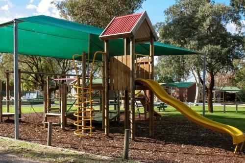 Lake Fyans Holiday Park