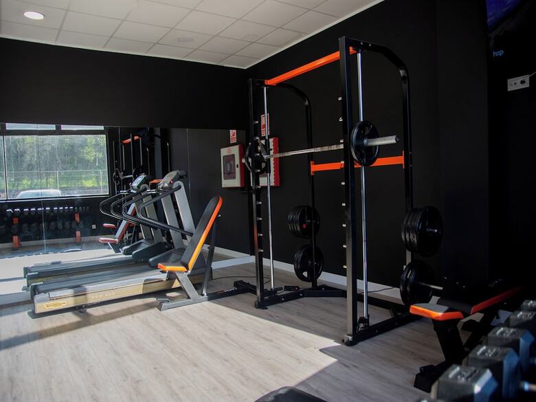 Aparthotel Apartamentos Santander Malia�o Suites 3000