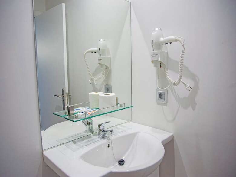 Aparthotel Apartamentos Santander Malia�o Suites 3000