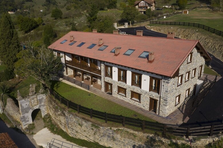 Apartamentos Los Picos De Europa
