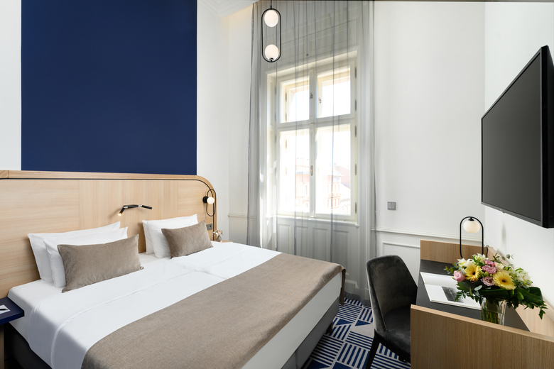 Hotel Oktogon Haggenmacher By Continental Group