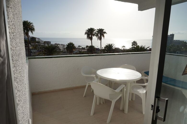 Aparthotel El Sombrero Apartments Los Gigantes