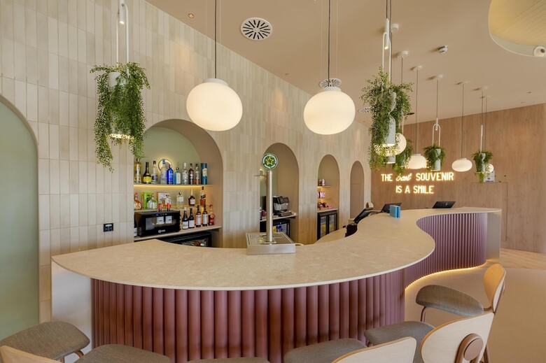 Hotel Hampton By Hilton Alicante Airport