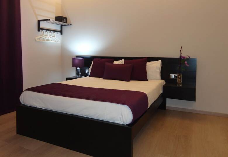 Pension Brustar G�tic