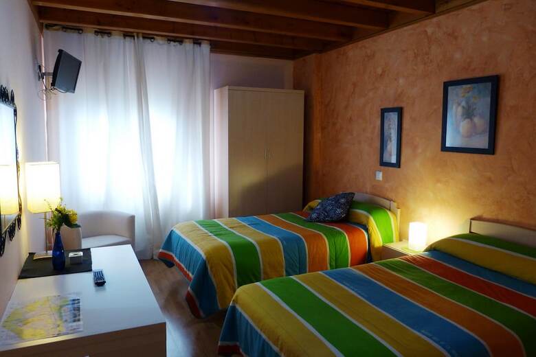 Pension El Golobar