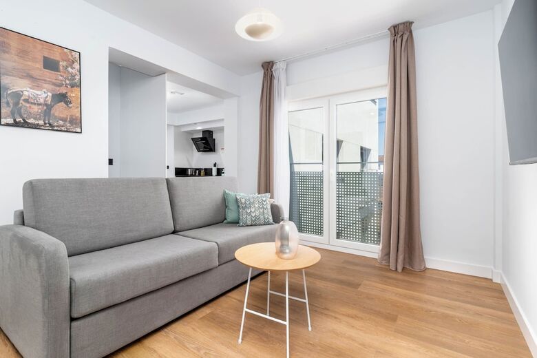 Aparthotel Limehome Oviedo Calle Postigo Bajo
