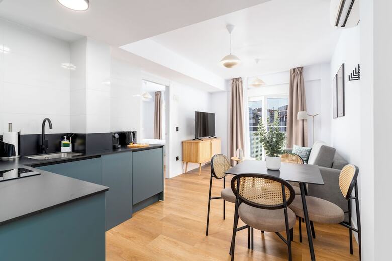 Aparthotel Limehome Oviedo Calle Postigo Bajo