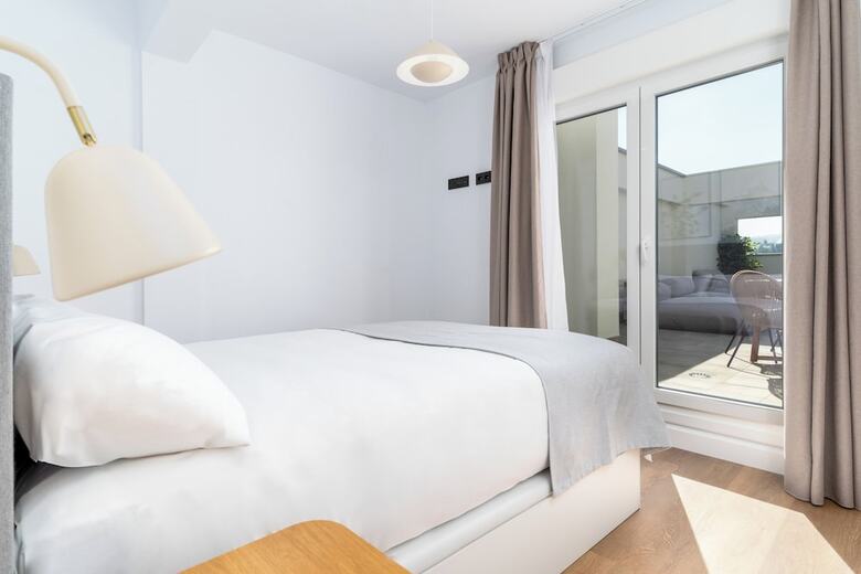 Aparthotel Limehome Oviedo Calle Postigo Bajo