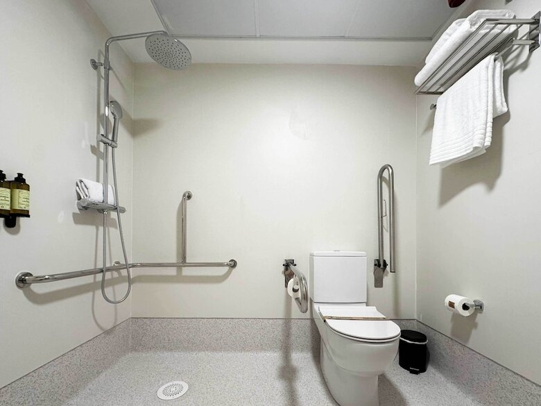 Hq Arena Hotel