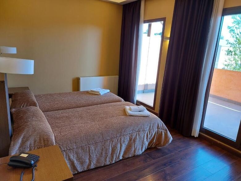 Hotel Fuente Del Miro
