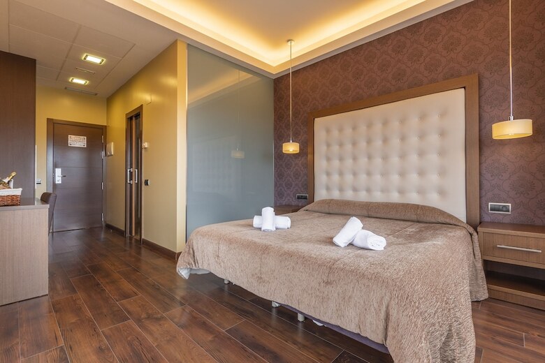 Hotel Fuente Del Miro