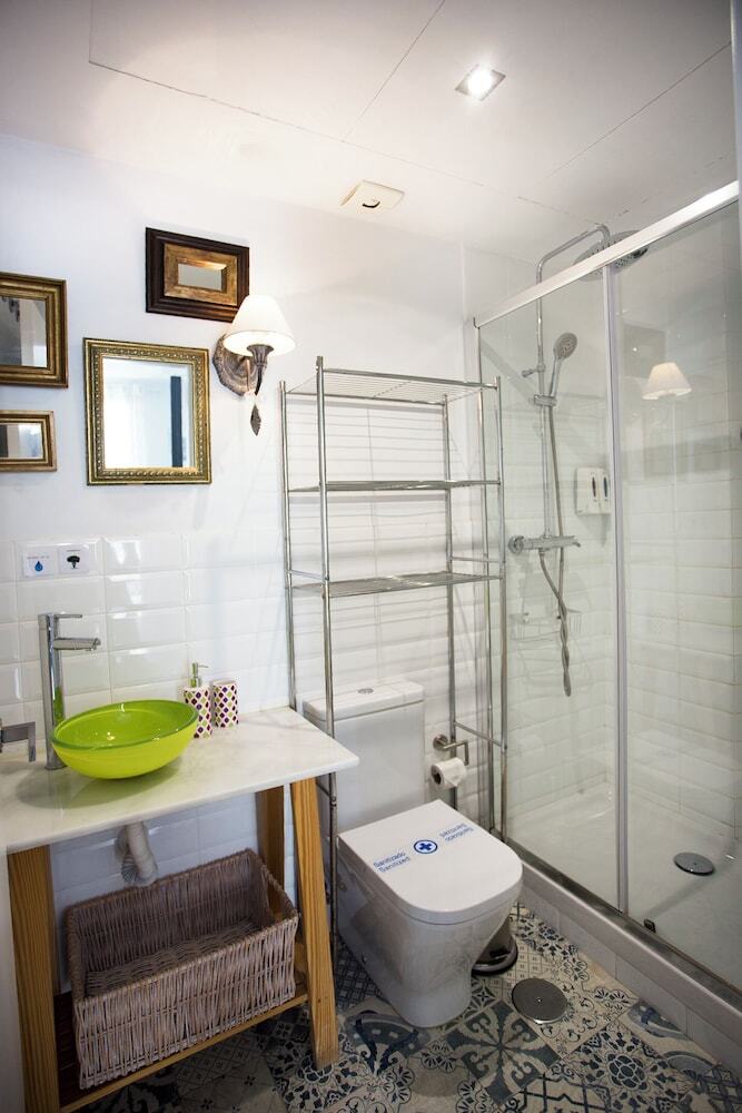 Aparthotel Graffiti Suites M�laga