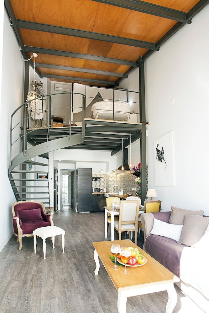 Aparthotel Graffiti Suites M�laga