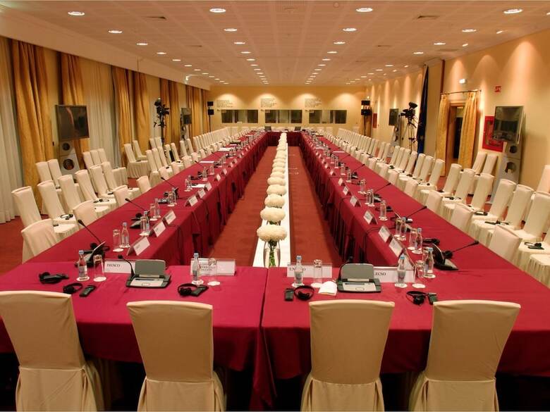 Ria Park Garden Hotel