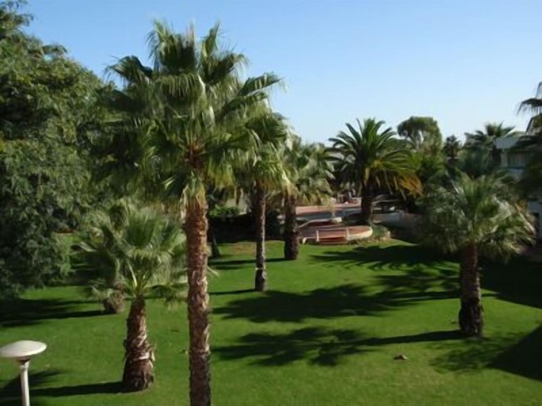 Aparthotel Parque Mourabel- Pe Do Lago- Oasis Village