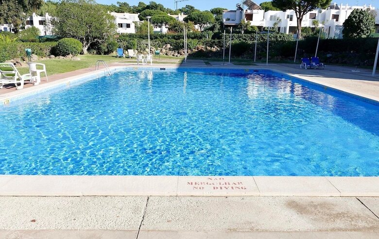 Aparthotel Parque Mourabel- Pe Do Lago- Oasis Village