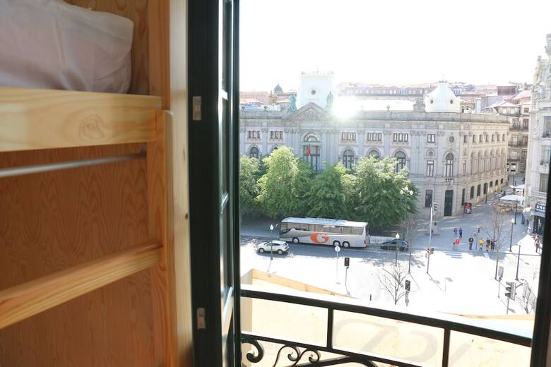 Hostal Nice Way Porto Hostel