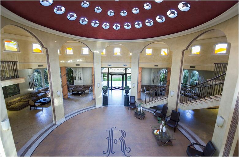 Romano Palace Luxury Hotel