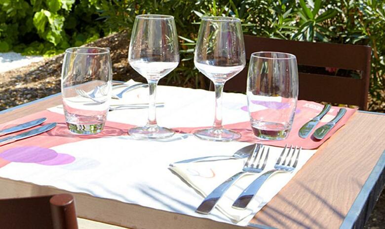 Hotel Campanile Valenciennes - Petite-for�t