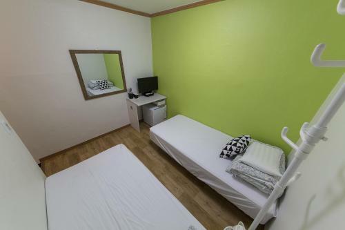 Albergue Sinseoldong Station Residence